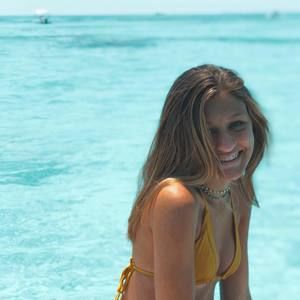 Meet your Posher, Rose